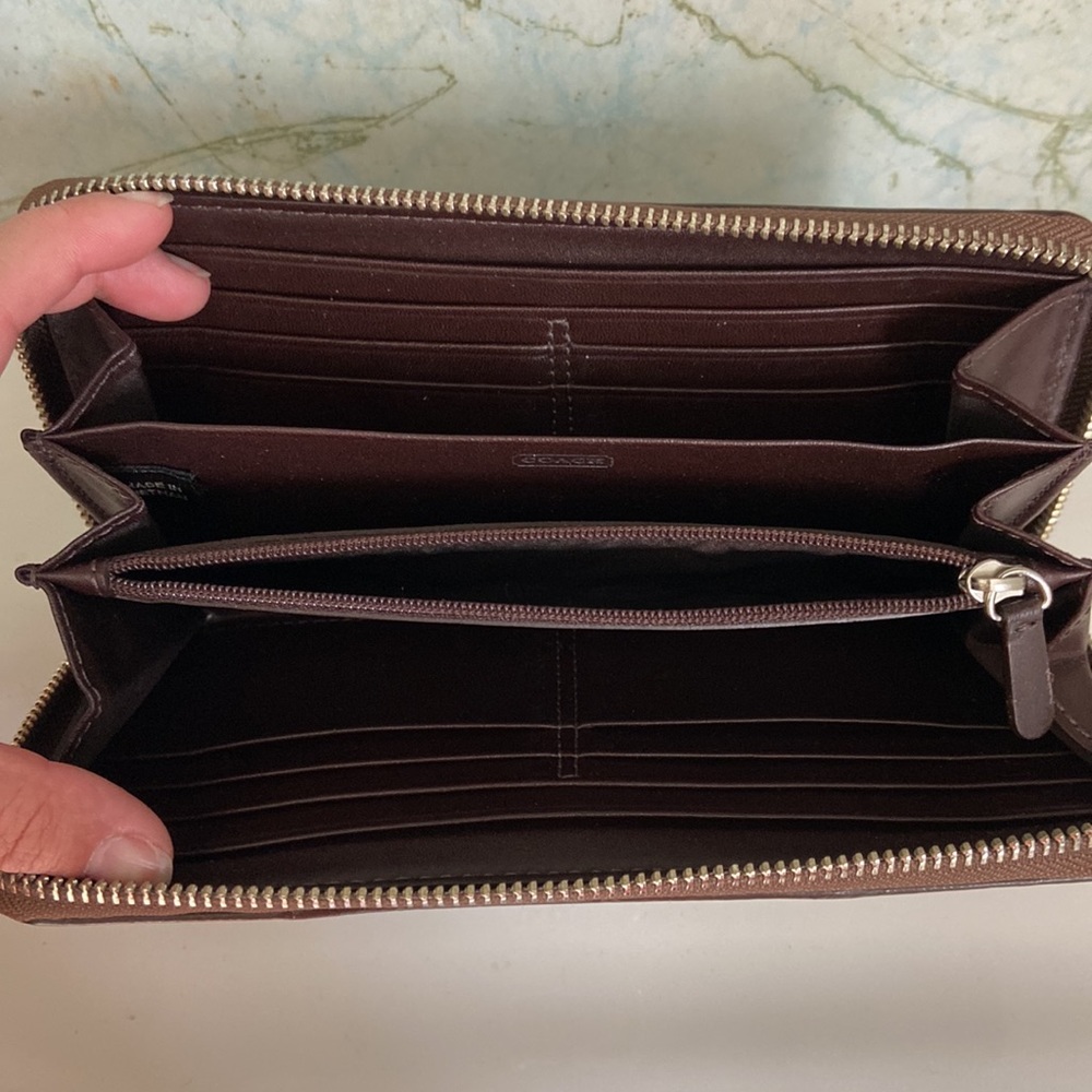 Coach Wallet - Picture 3 of 3